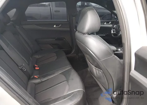 2023 Kia K5 Gt-Line z USA, uszkodzony, nr VIN 5XXG64J23PG172424